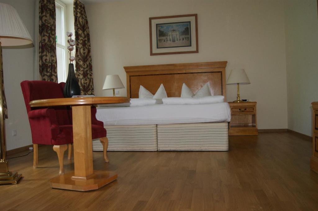 Hotel Domstuben Эссен Экстерьер фото